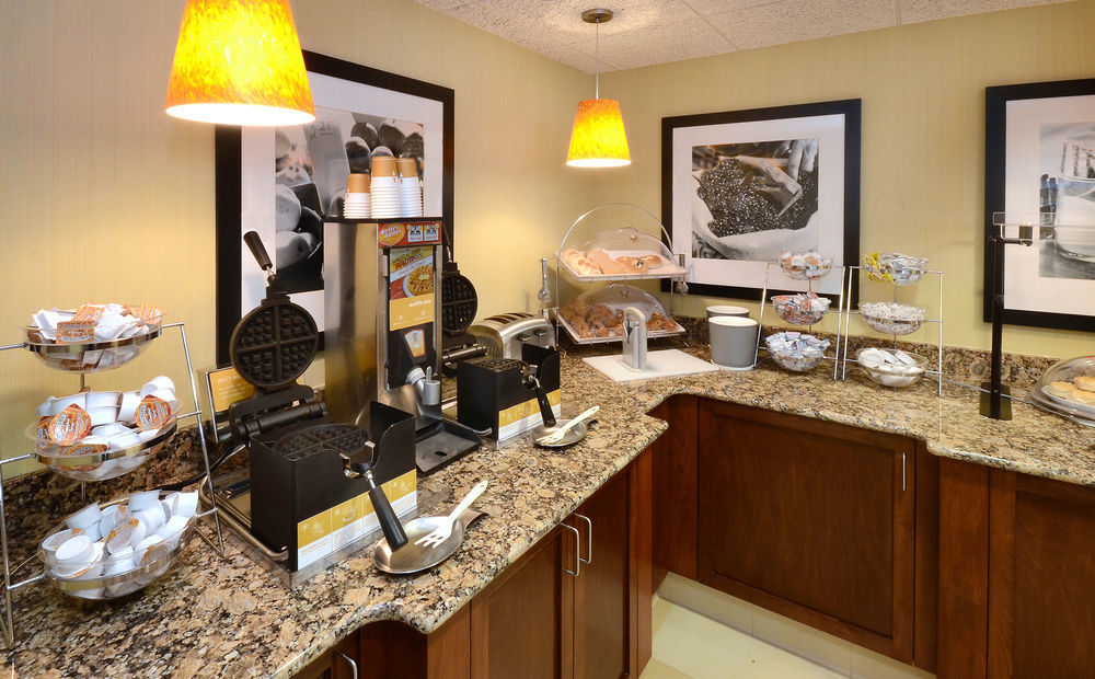Hampton Inn Charlotte North Lake Norman Cornelius Esterno foto
